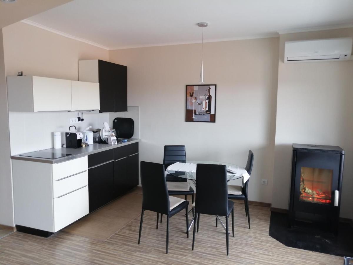 Lux Apartman Balatonfüred Buitenkant foto