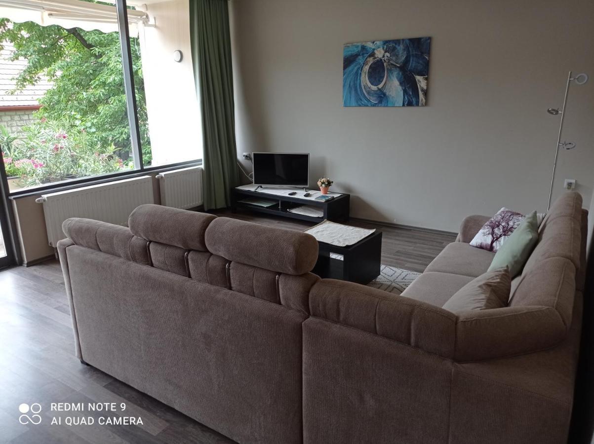 Lux Apartman Balatonfüred Buitenkant foto