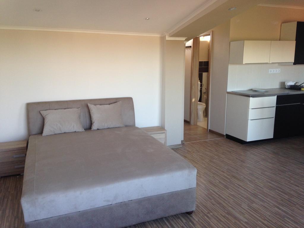 Lux Apartman Balatonfüred Buitenkant foto